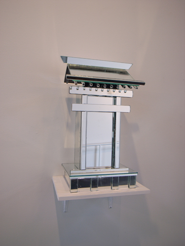 Shrine cabinet